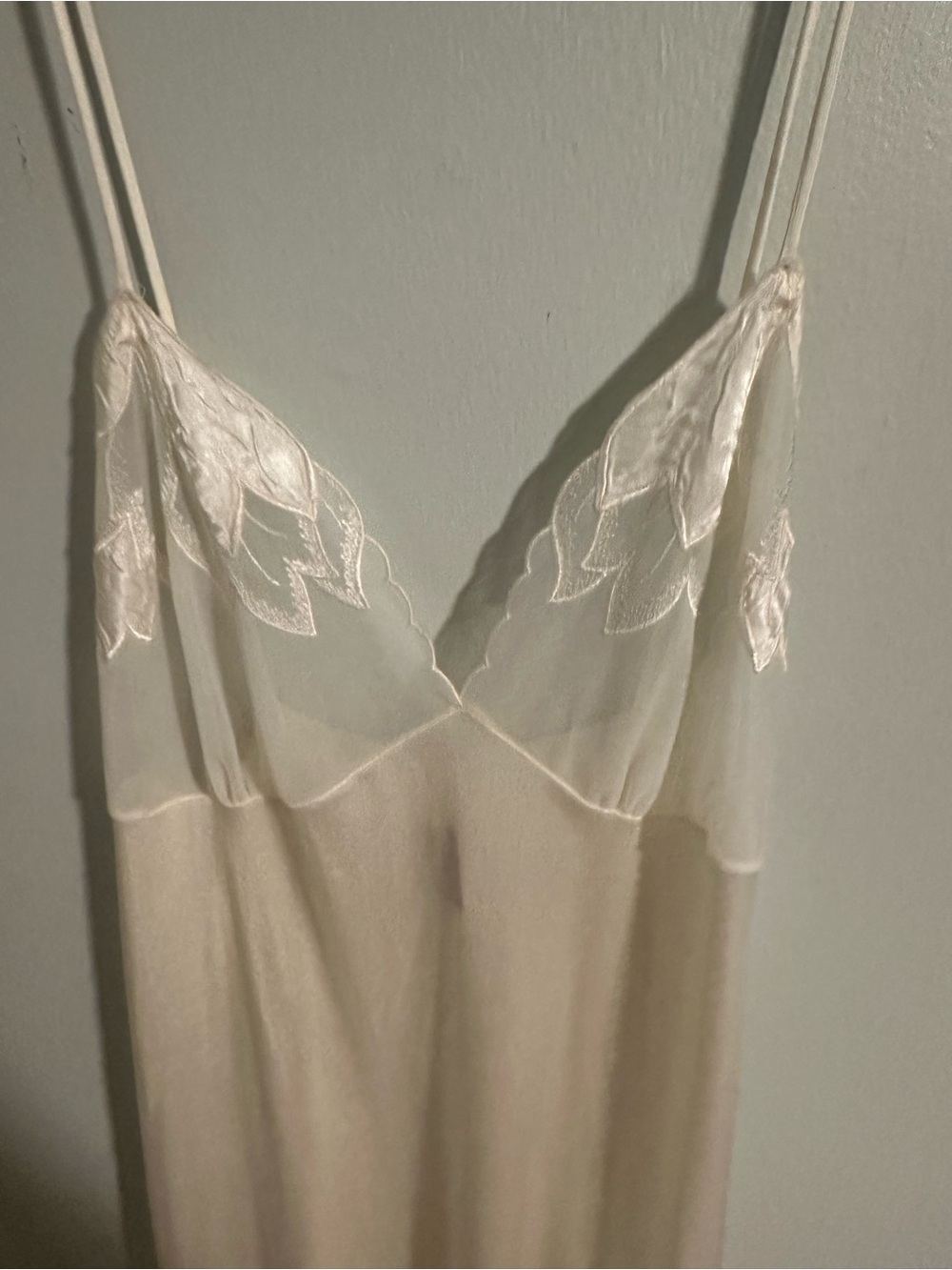 Vintage 1960s Lace-Trim Slip Dress - Picture 4 of 5